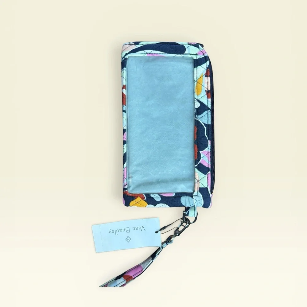 NWT Vera Bradley rfid tech wristlet - Picture 3 of 3